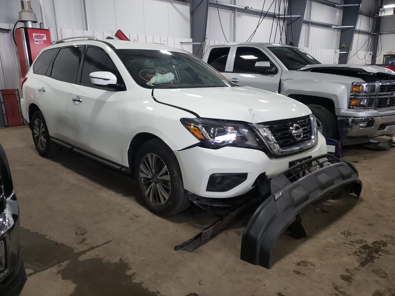 Photo 1 from auction – 2020 NISSAN PATHFINDER with VIN 5N1DR2BM7LC607935