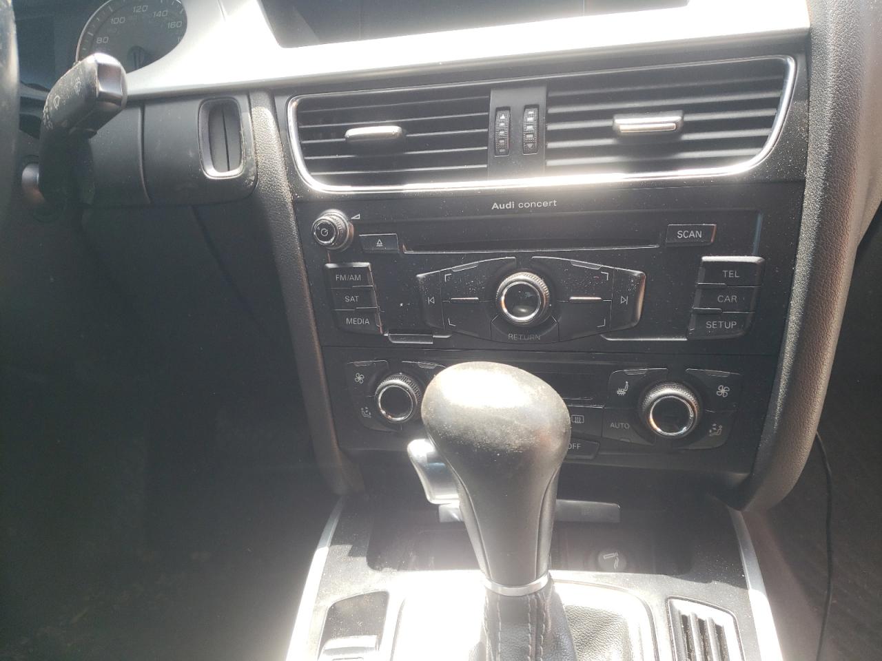 Photo 9 from auction – 2012 AUDI S4 PREMIUM with VIN WAUBGAFL8CA112178