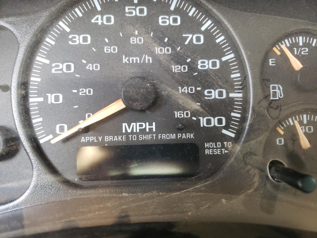Photo 8 from auction – 2000 CHEVROLET SILVERADO with VIN 2GCEK19T0Y1327887