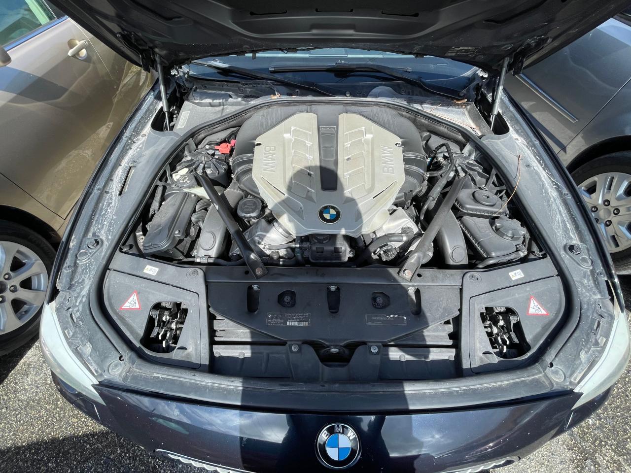 Photo 7 from auction – 2011 BMW 550 I with VIN WBAFR9C50BDV58161
