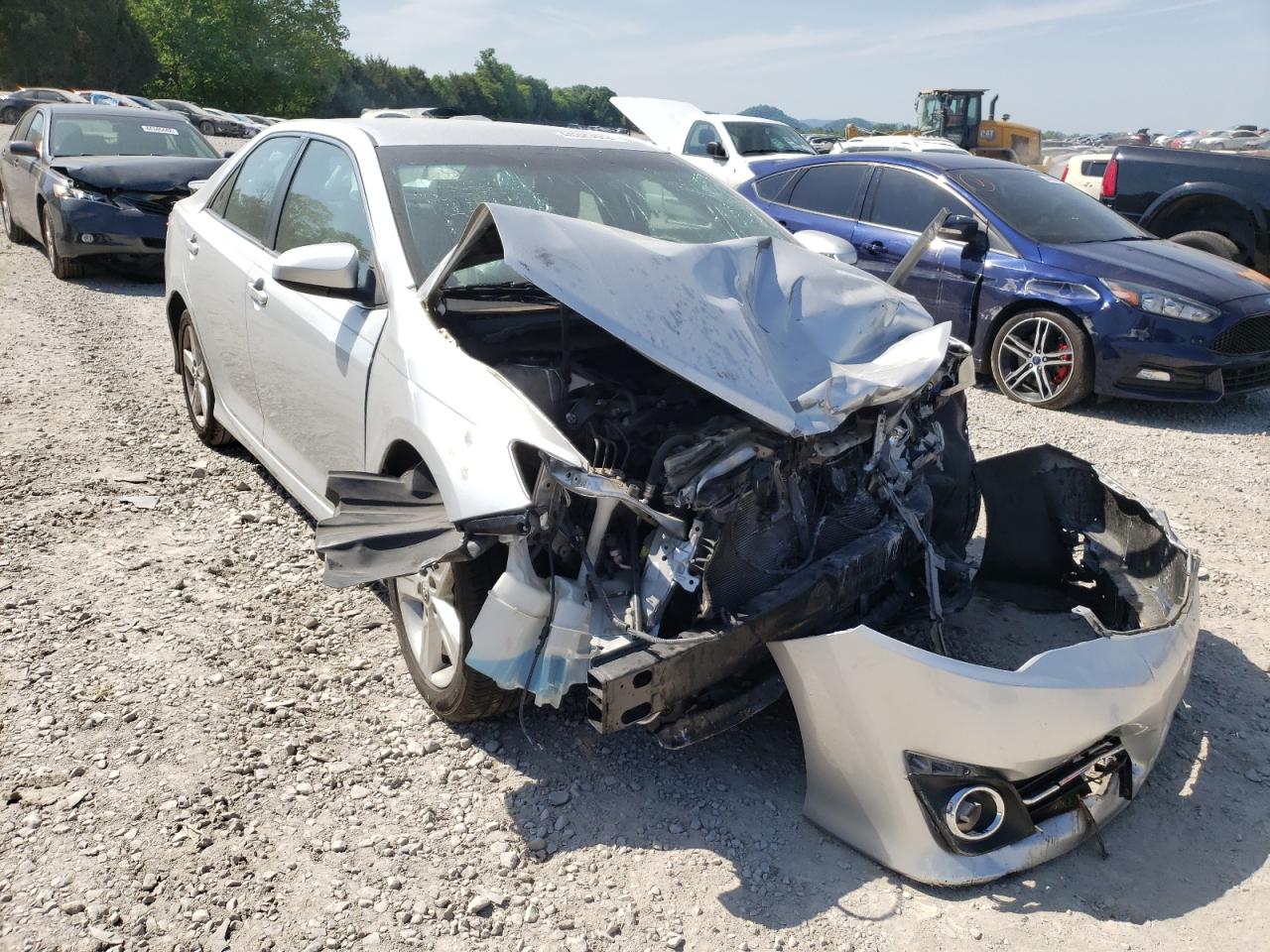 TOYOTA CAMRY L 2014 with VIN 4T1BF1FK5EU808619 - Photo from auction