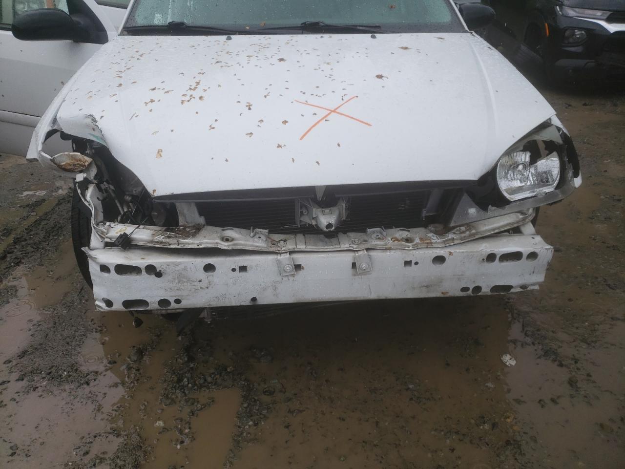 Photo 9 from auction – 2005 FORD FOCUS ZX4 with VIN 1FAFP34N35W289978