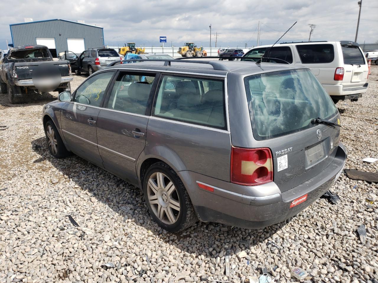 Photo 3 from auction – 2005 VOLKSWAGEN PASSAT GLS with VIN WVWCD63B85E126506