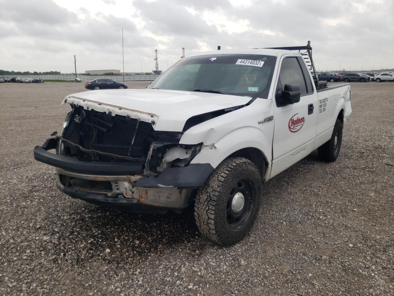 Photo 2 from auction – 2014 FORD F150 with VIN 1FTNF1CF7EKD62882