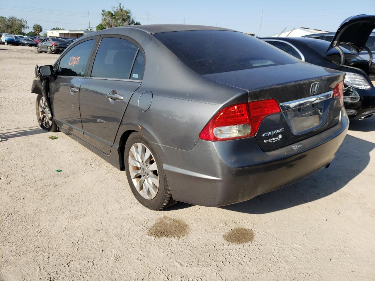 Photo 3 from auction – 2009 HONDA CIVIC EX with VIN 2HGFA16819H323705