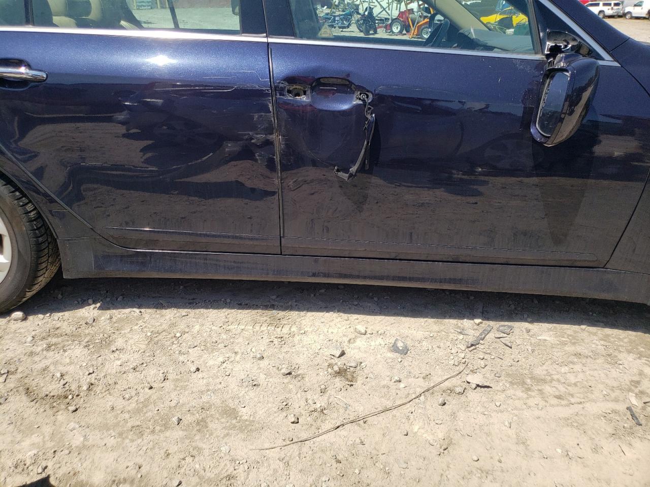 Photo 9 from auction – 2012 HYUNDAI GENESIS 3. with VIN KMHGC4DDXCU204517
