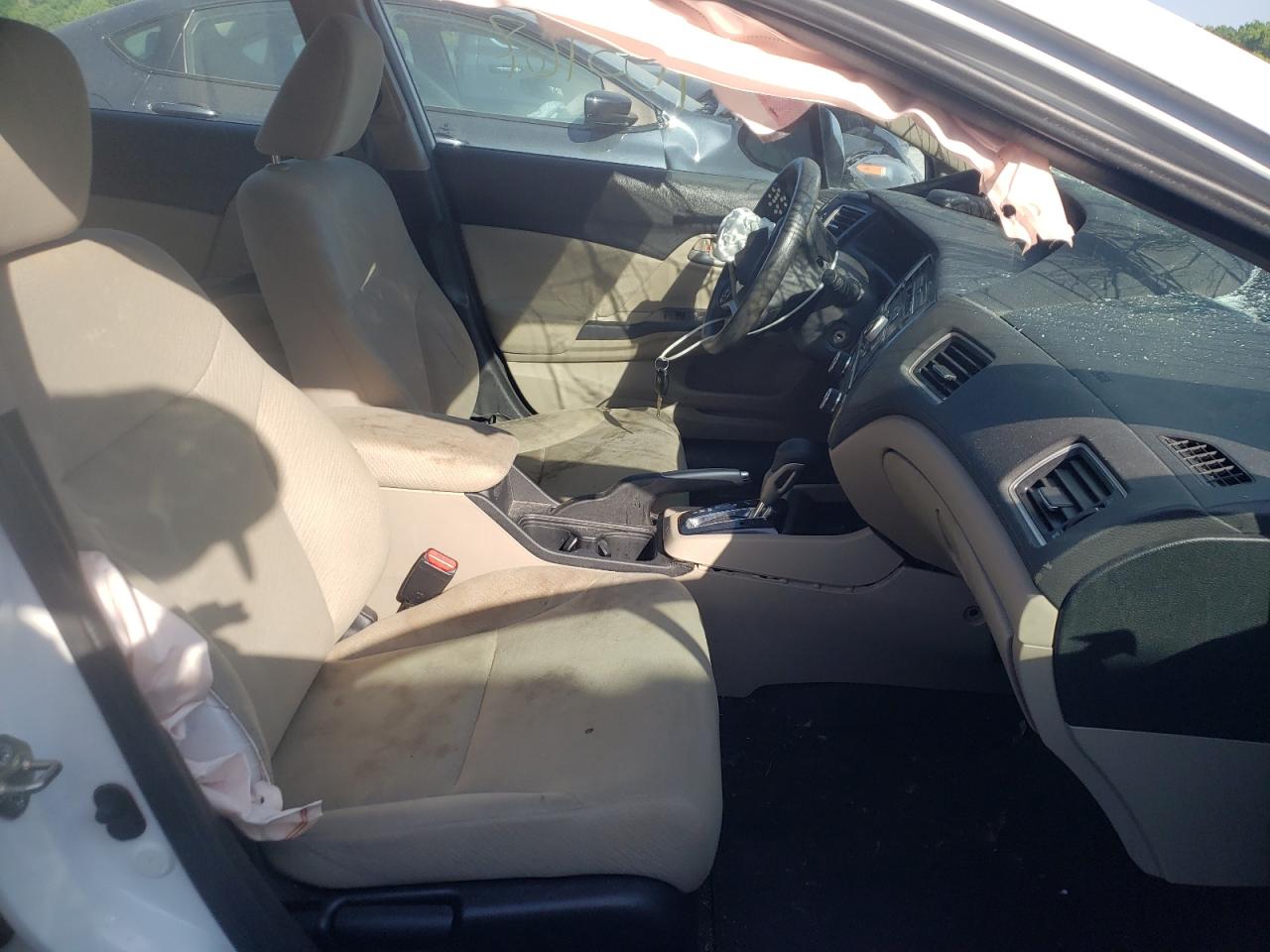 Photo 5 from auction – 2013 HONDA CIVIC LX with VIN 19XFB2F5XDE267162