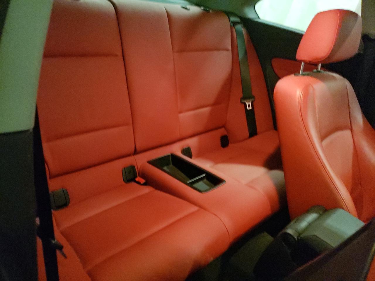 Photo 6 from auction – 2009 BMW 135 I with VIN WBAUC73569VK94705