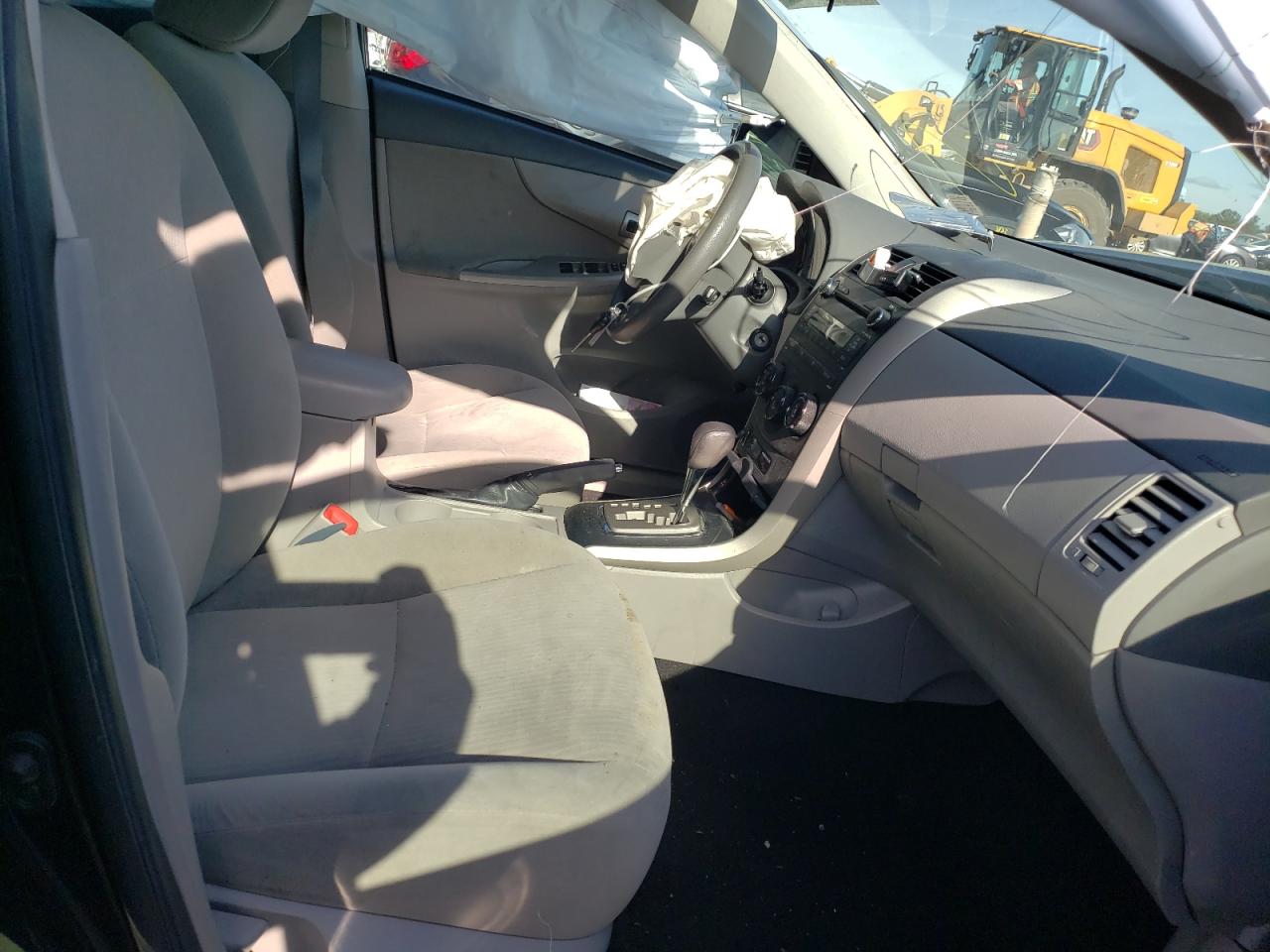 Photo 5 from auction – 2010 TOYOTA COROLLA BA with VIN 2T1BU4EEXAC302878