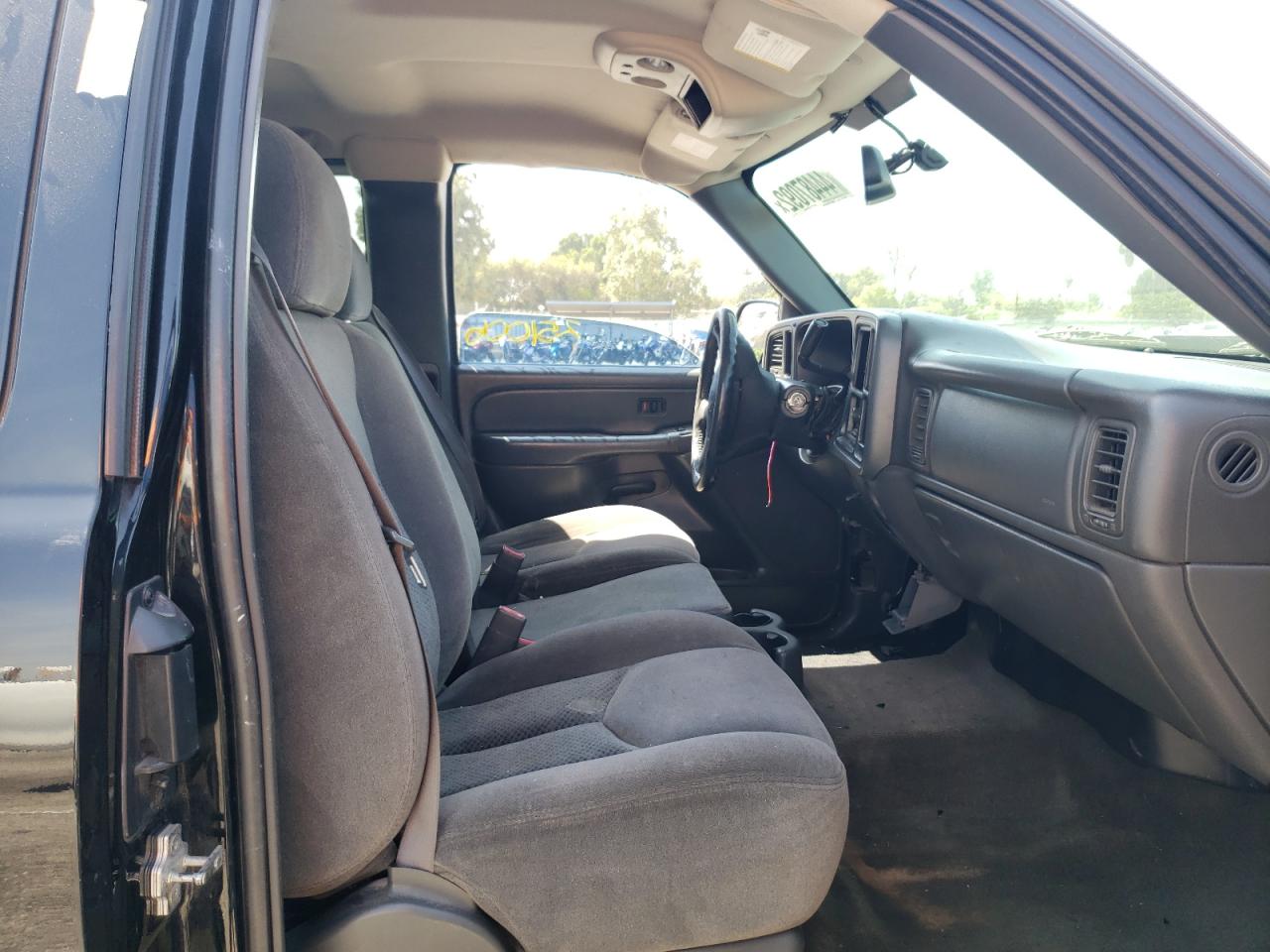 Photo 5 from auction – 2007 CHEVROLET SILVERADO with VIN 1GCEC19V27Z190987