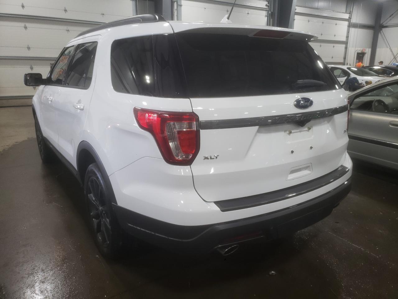 Photo 3 from auction – 2018 FORD EXPLORER X with VIN 1FM5K8D87JGC21422
