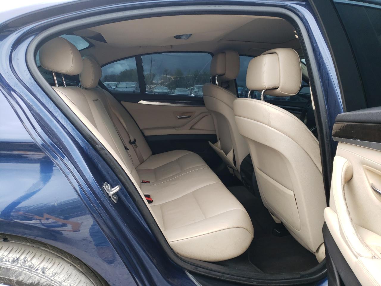Photo 6 from auction – 2011 BMW 550 I with VIN WBAFR9C58BC270619