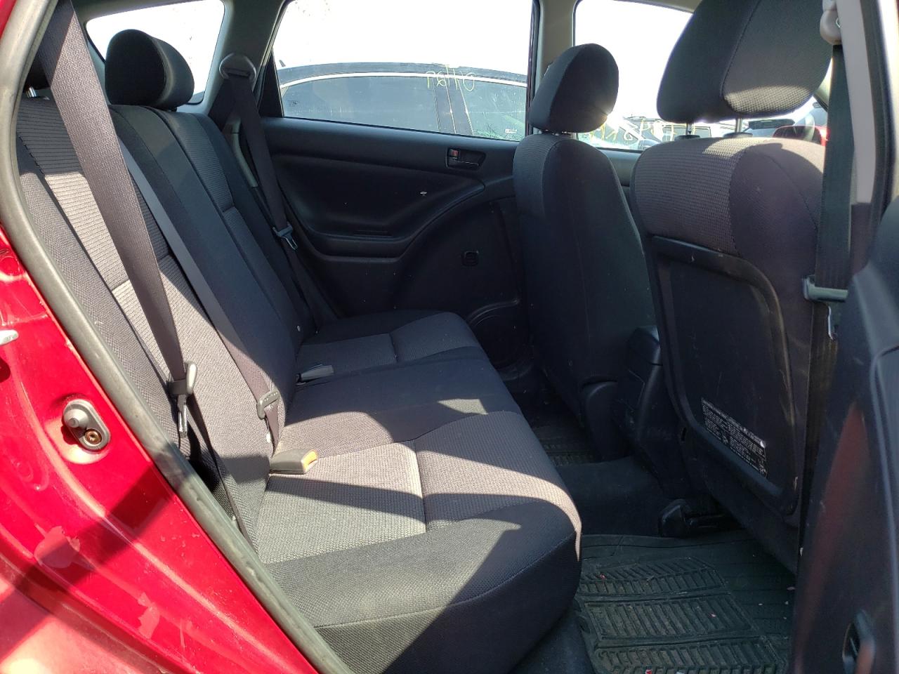 Photo 6 from auction – 2005 PONTIAC VIBE with VIN 5Y2SL63865Z405111