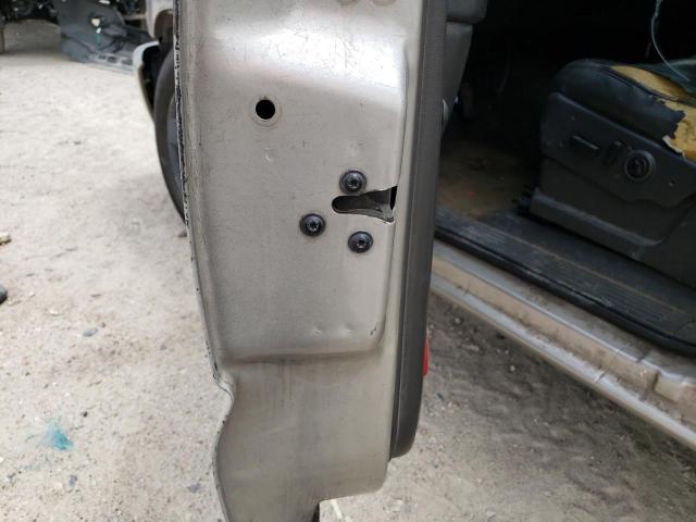 Photo 9 from auction – 2005 GMC SIERRA with VIN 2GTEC13T351194141