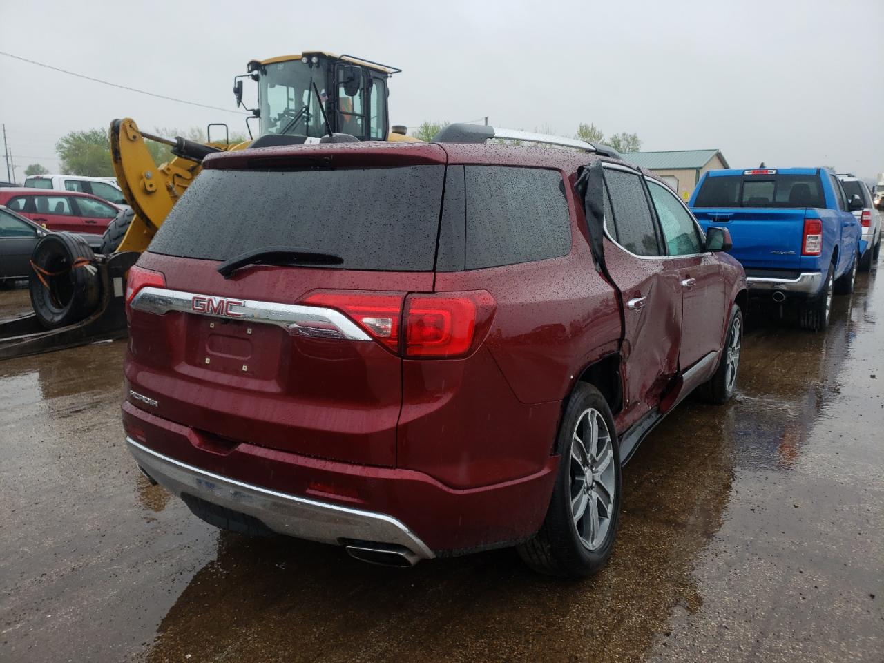 Photo 4 from auction – 2017 GMC ACADIA DEN with VIN 1GKKNPLS0HZ144367