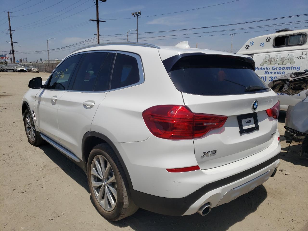Photo 3 from auction – 2019 BMW X3 SDRIVE3 with VIN 5UXTR7C54KLF31255