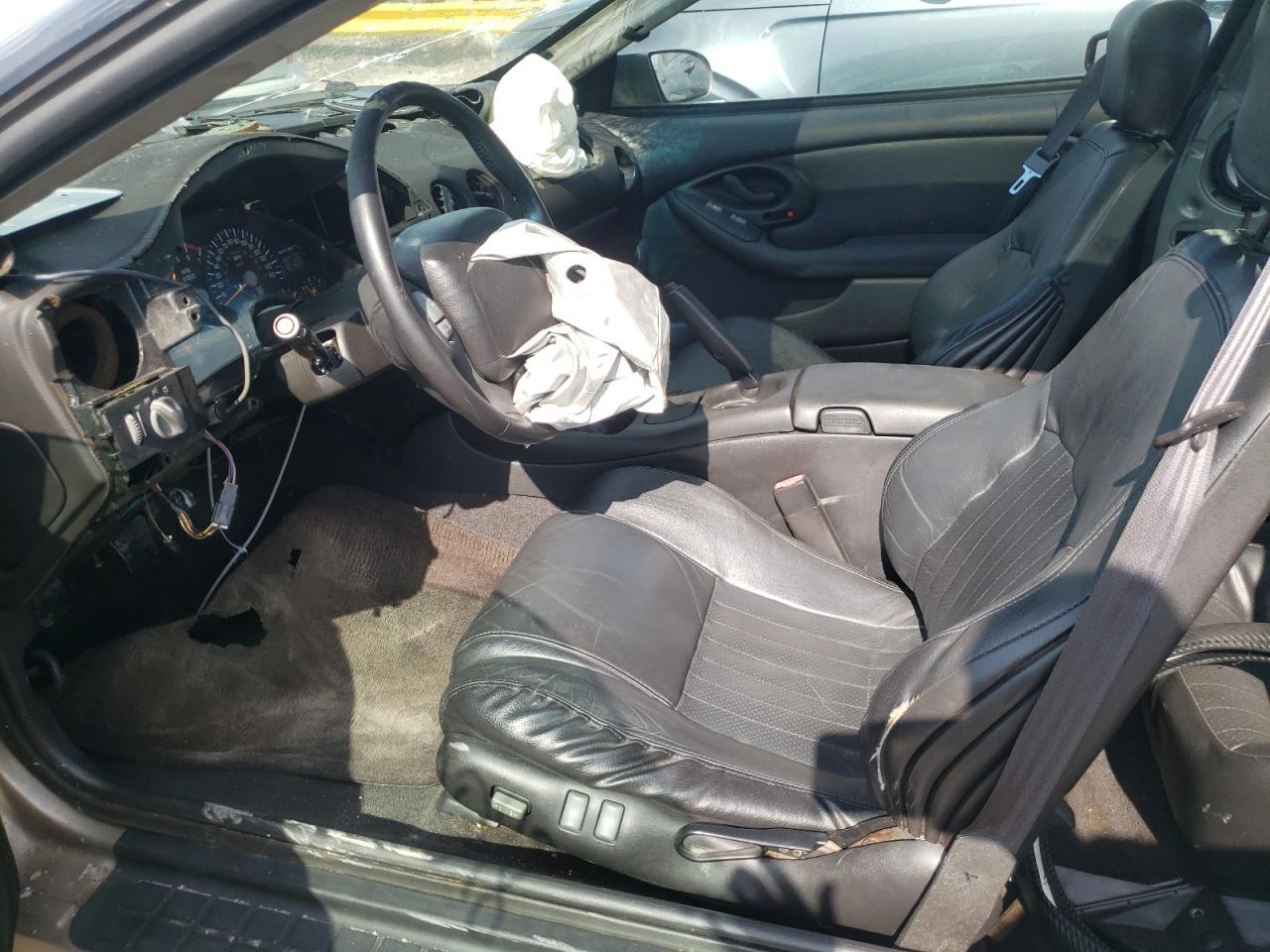 Photo 5 from auction – 2000 PONTIAC FIREBIRD F with VIN 2G2FV22G3Y2140995