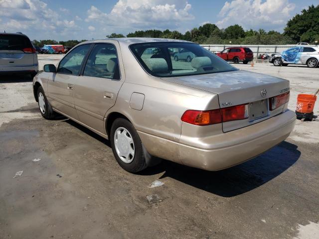 Photo 3 from auction – 2000 TOYOTA CAMRY CE with VIN 4T1BG22K7YU986285