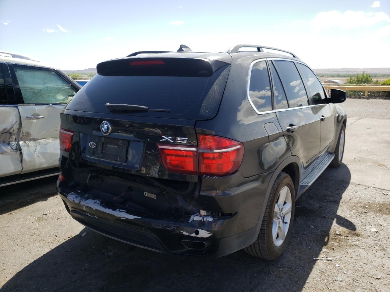 Photo 4 from auction – 2011 BMW X5 XDRIVE5 with VIN 5UXZV8C57BL419736