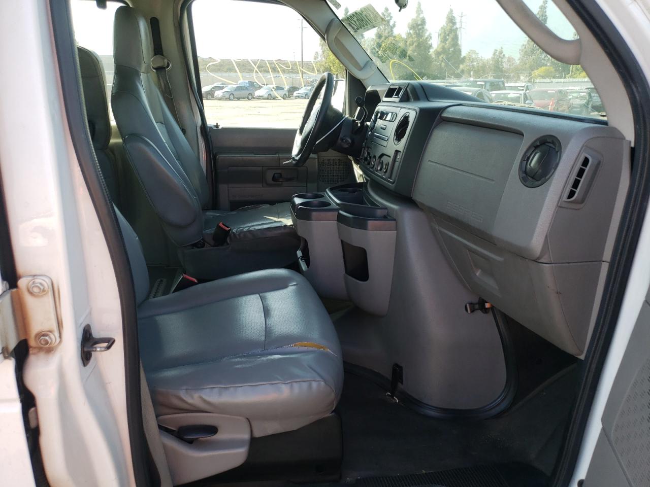 Photo 5 from auction – 2012 FORD ECONOLINE with VIN 1FTNE1EW4CDA38273
