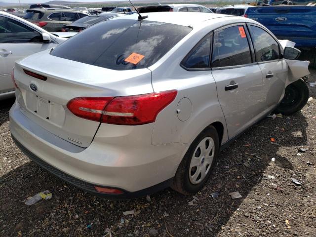 Photo 4 from auction – 2015 FORD FOCUS S with VIN 1FADP3E29FL368828