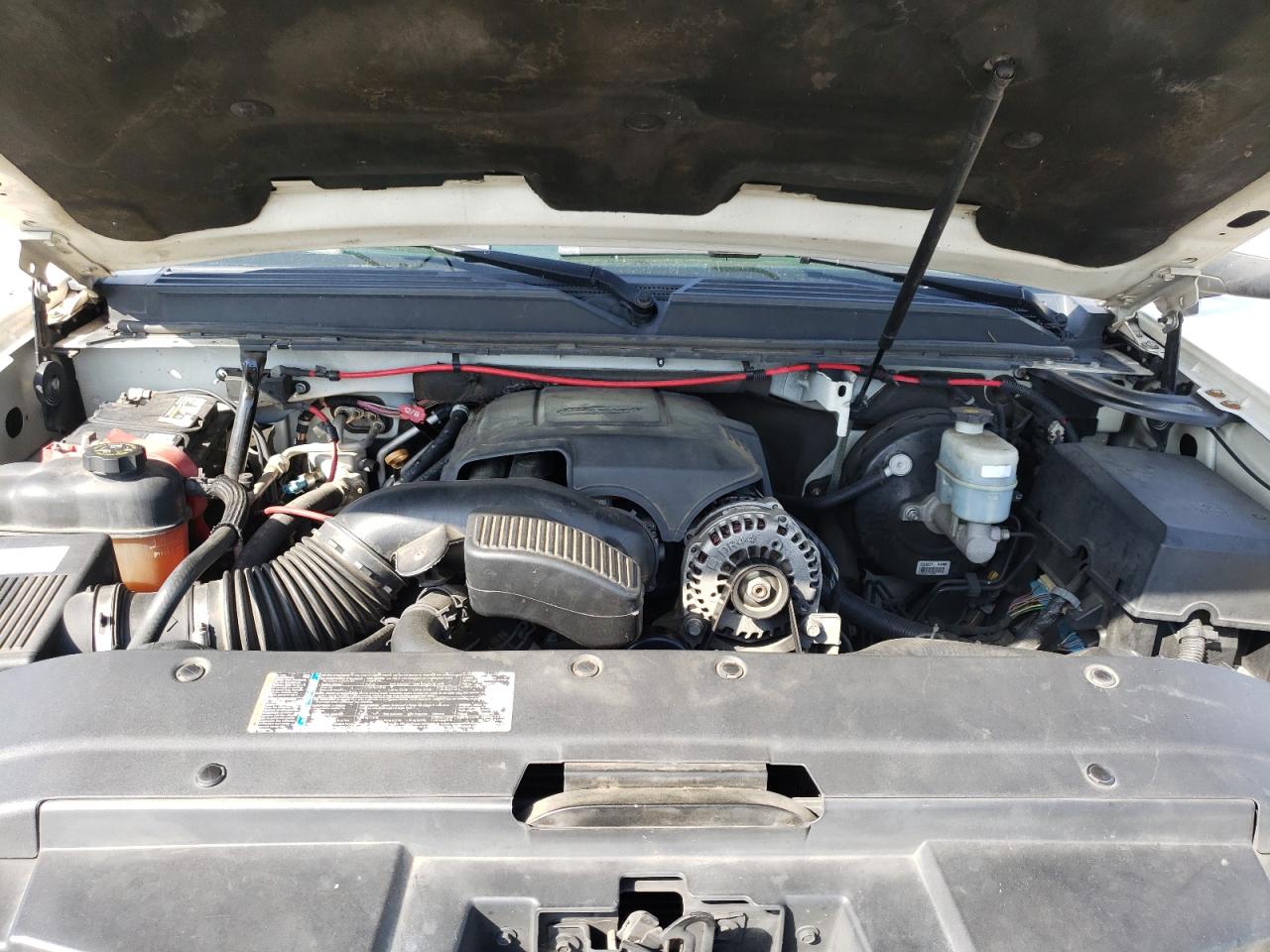 Photo 7 from auction – 2008 CHEVROLET SUBURBAN C with VIN 1GNFC16048R200733