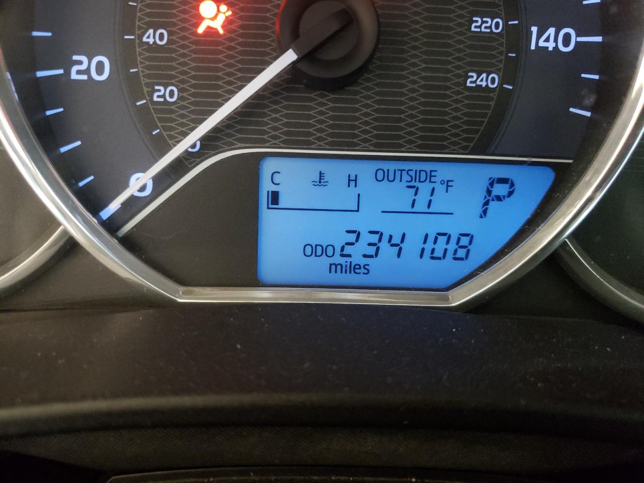 Photo 8 from auction – 2015 TOYOTA COROLLA L with VIN 2T1BURHE0FC385091