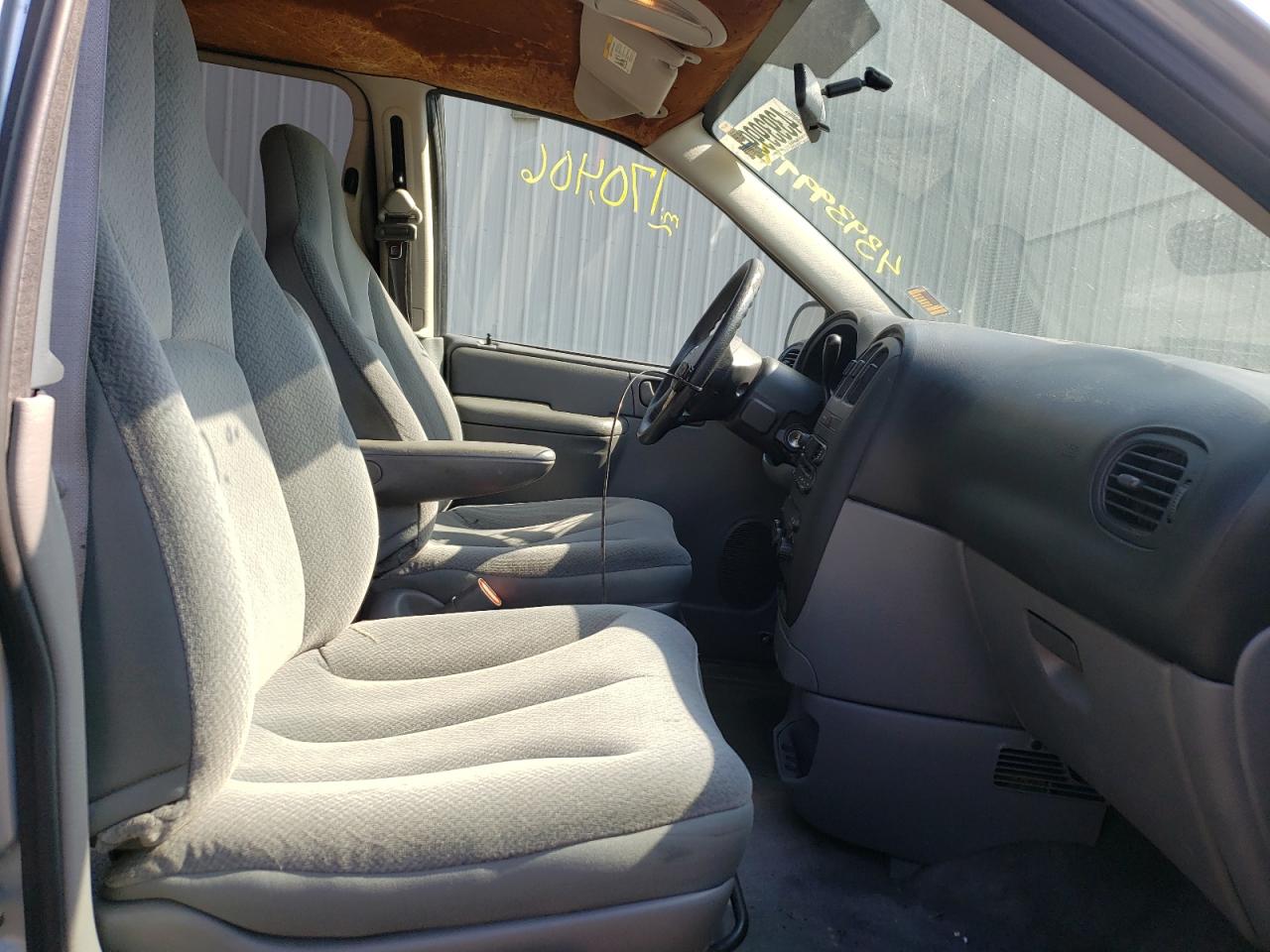 Photo 5 from auction – 2005 DODGE CARAVAN SE with VIN 1D4GP25E05B315714