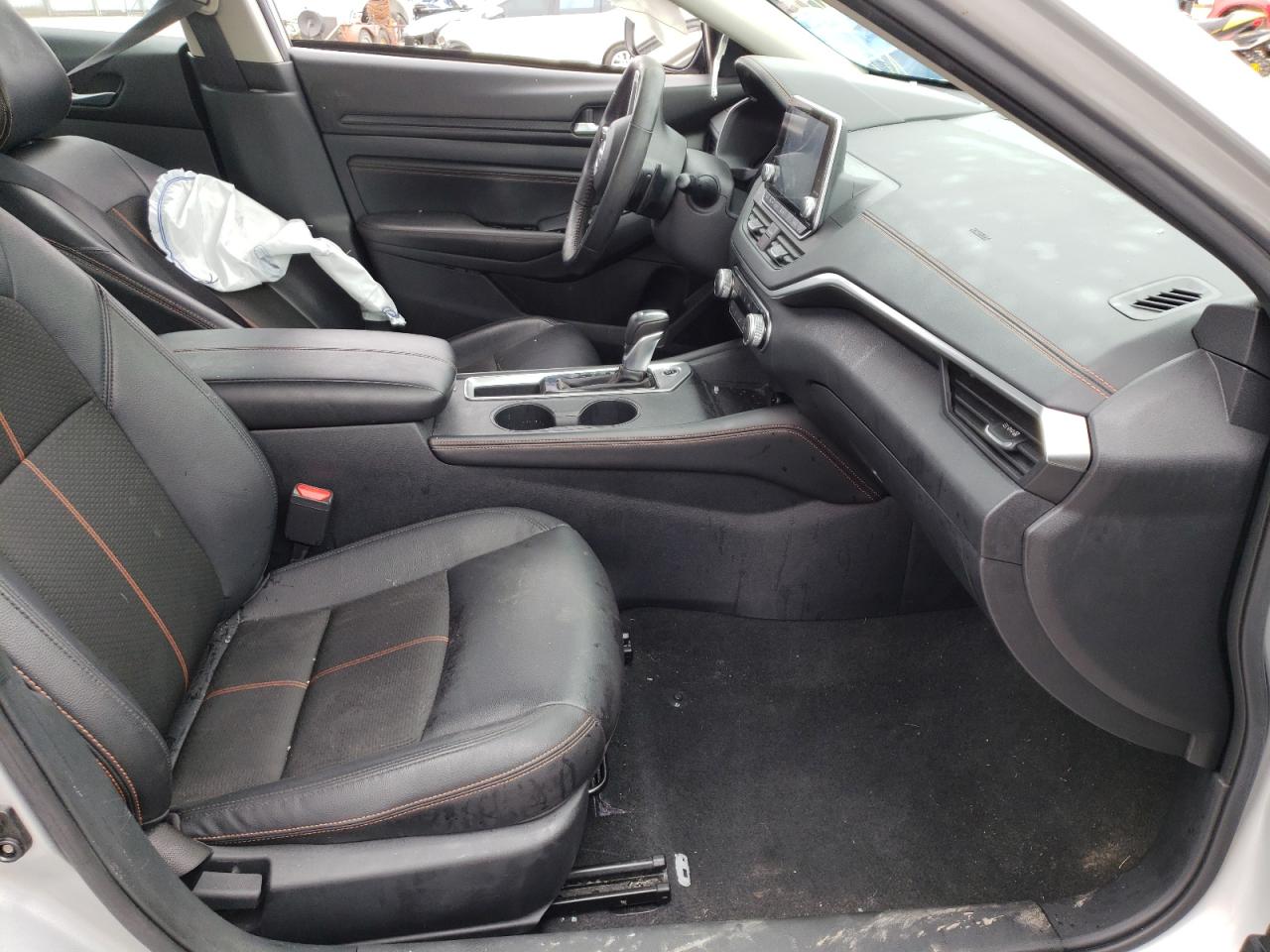 Photo 5 from auction – 2020 NISSAN ALTIMA SR with VIN 1N4BL4CV2LC228802