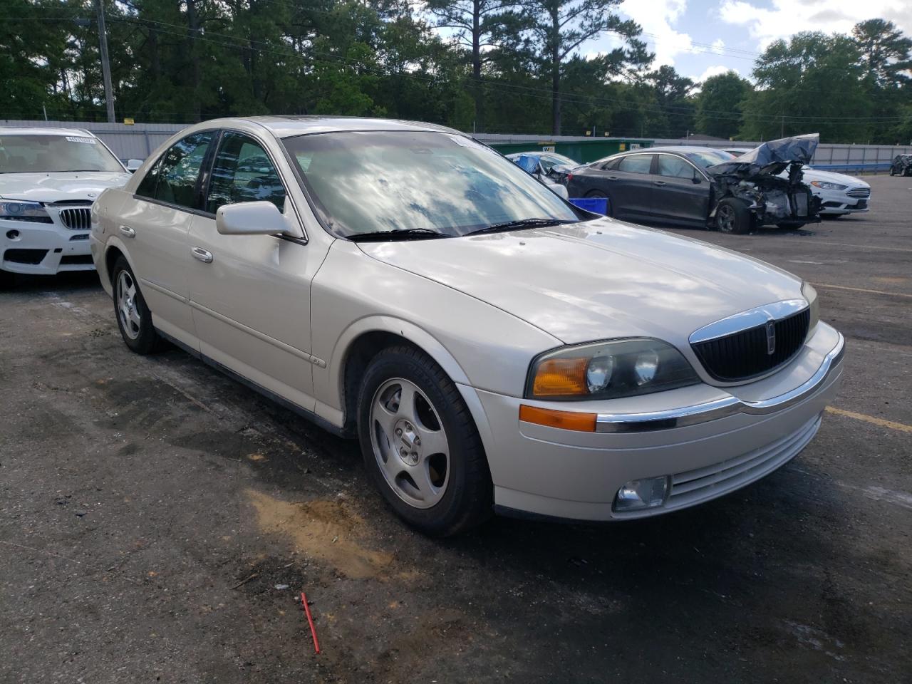 LINCOLN LS 2000 with VIN 1LNHM86S1YY924518 - Photo from auction