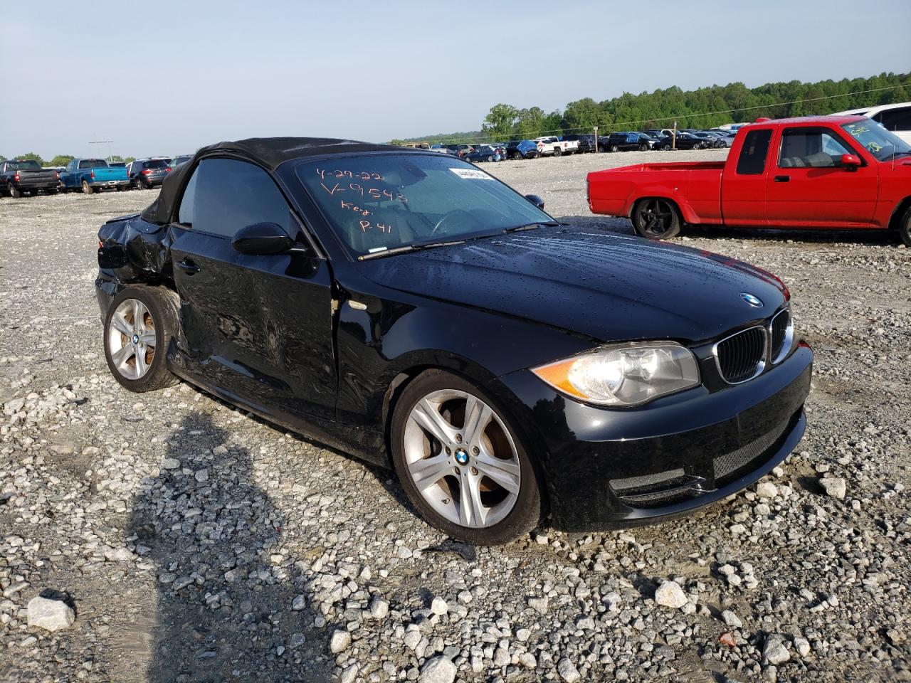 BMW 128 I 2008 with VIN WBAUN13598VH79543 - Photo from auction