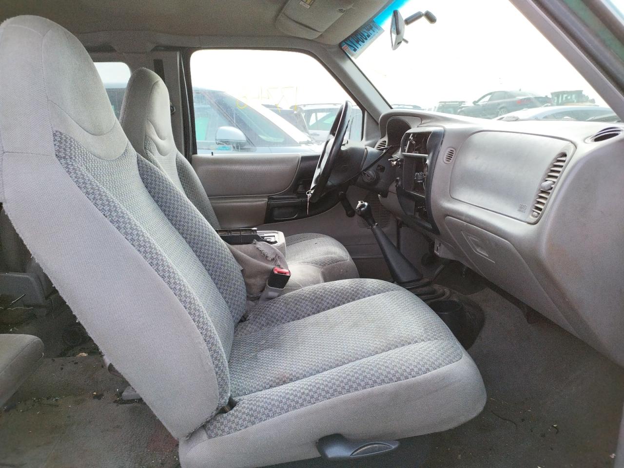 Photo 5 from auction – 1998 FORD RANGER SUP with VIN 1FTYR14C2WPB41297