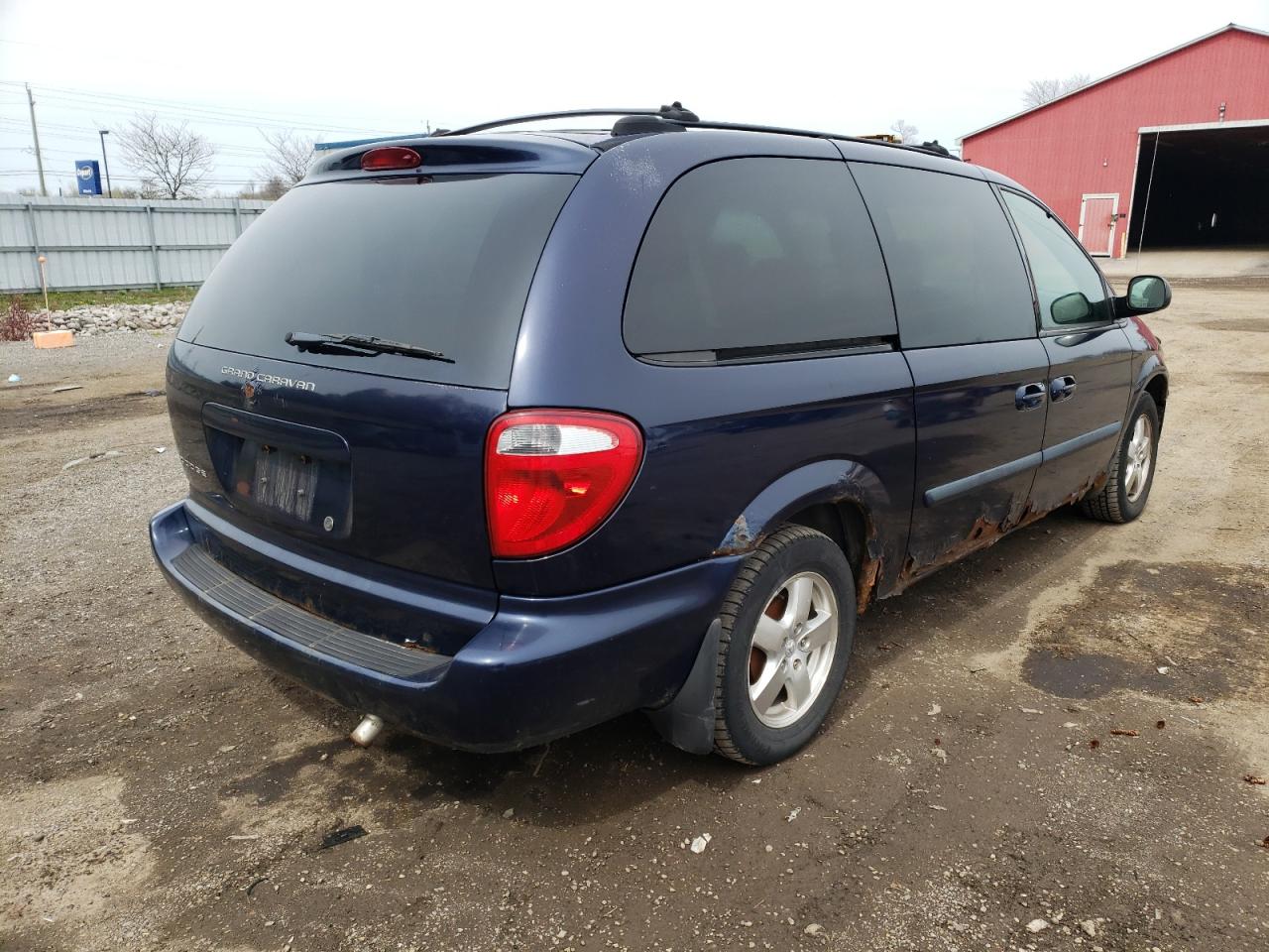 Photo 4 from auction – 2005 DODGE GRAND CARA with VIN 1D4GP24R95B108386