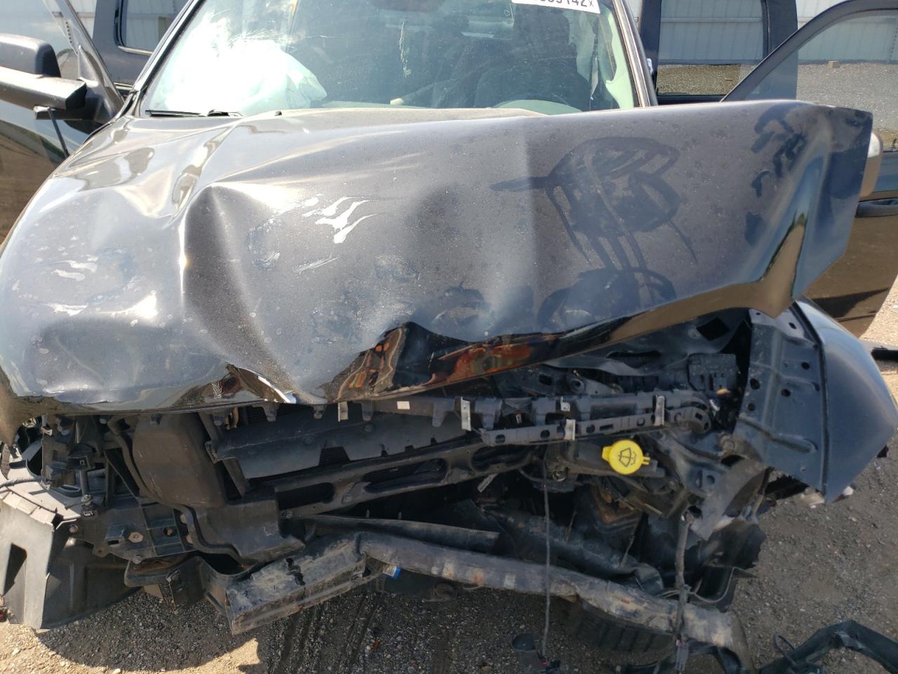 Photo 7 from auction – 2014 RAM 1500 ST with VIN 1C6RR7FT8ES401483