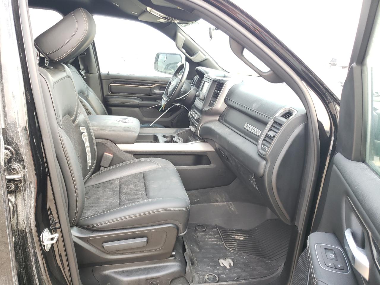 Photo 5 from auction – 2020 RAM 1500 REBEL with VIN 1C6RRELTXLN311613