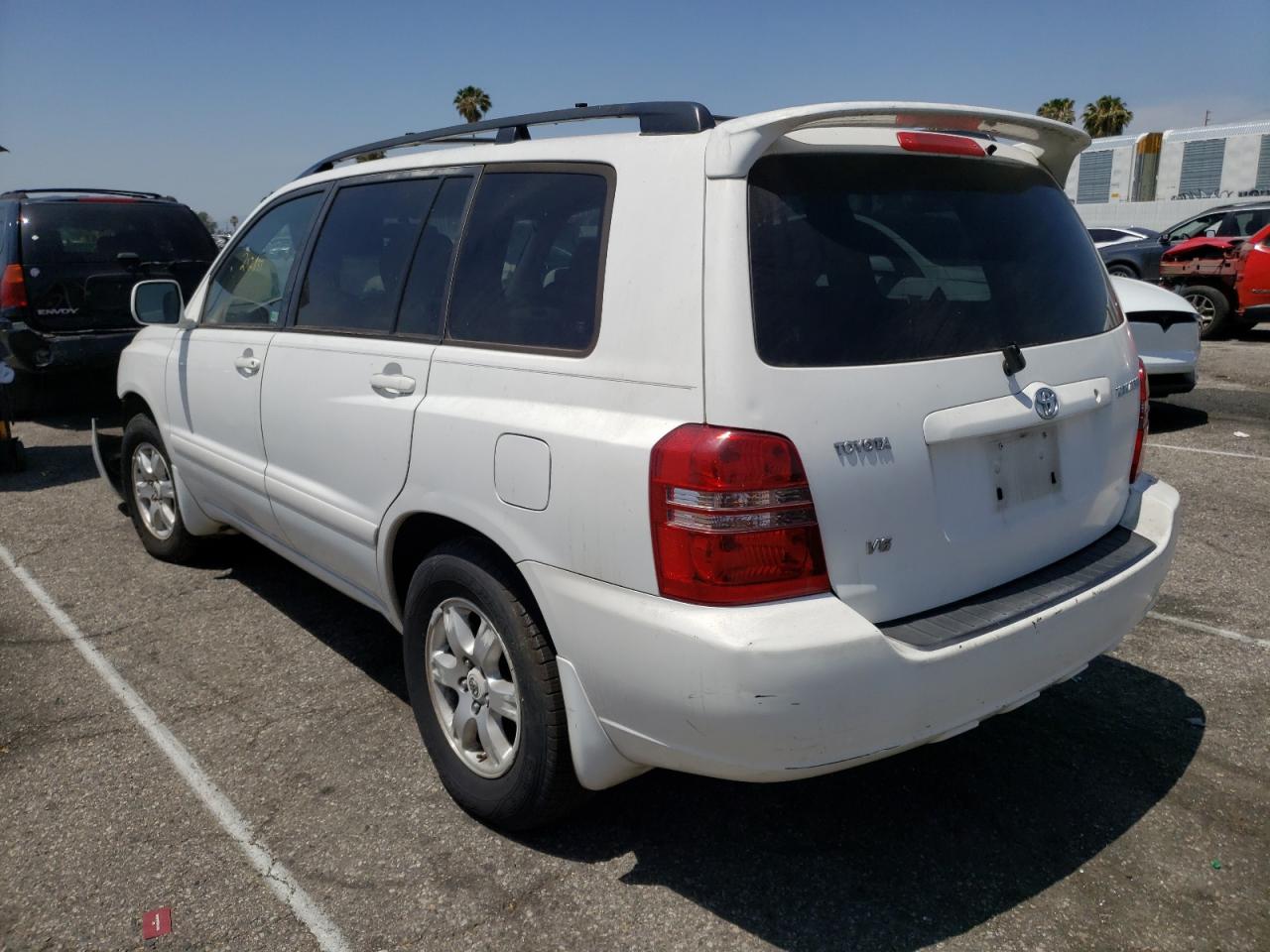 Photo 3 from auction – 2002 TOYOTA HIGHLANDER with VIN JTEGF21A120033393