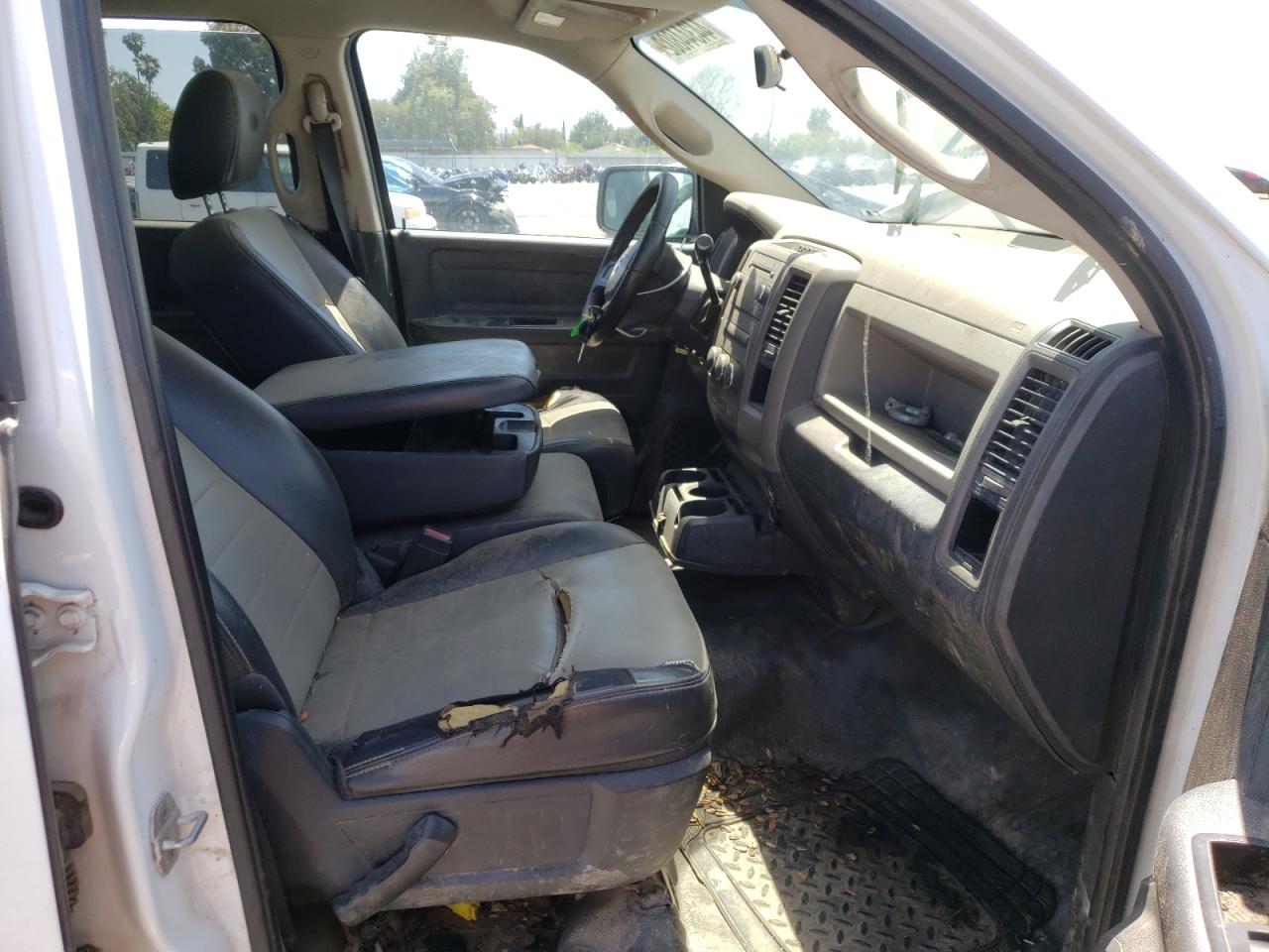 Photo 5 from auction – 2012 DODGE RAM 1500 S with VIN 1C6RD6FK2CS113973