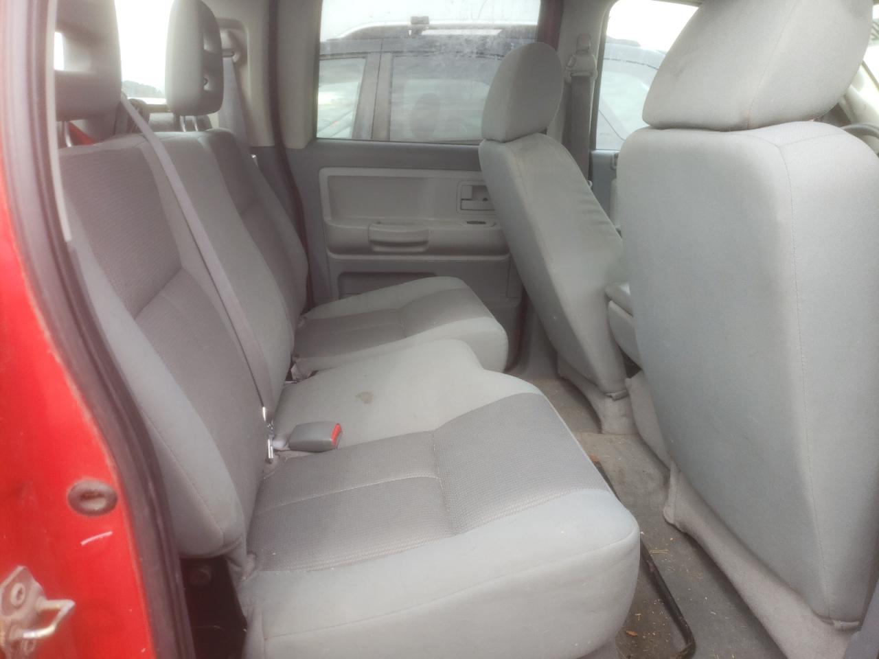 Photo 6 from auction – 2005 DODGE DAKOTA QUA with VIN 1D7HW48N45S166483