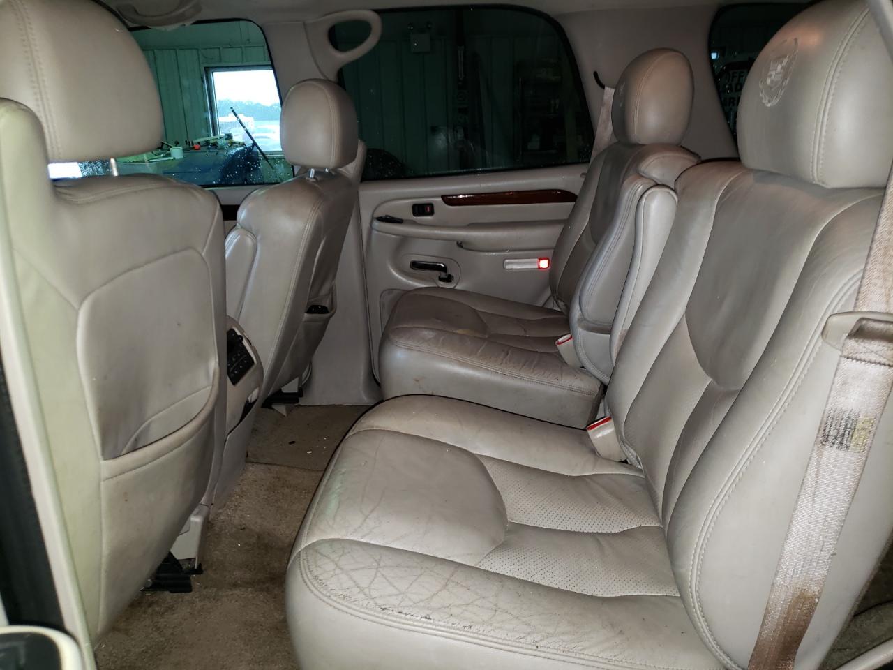 Photo 6 from auction – 2003 CADILLAC ESCALADE L with VIN 1GYEC63T73R200809