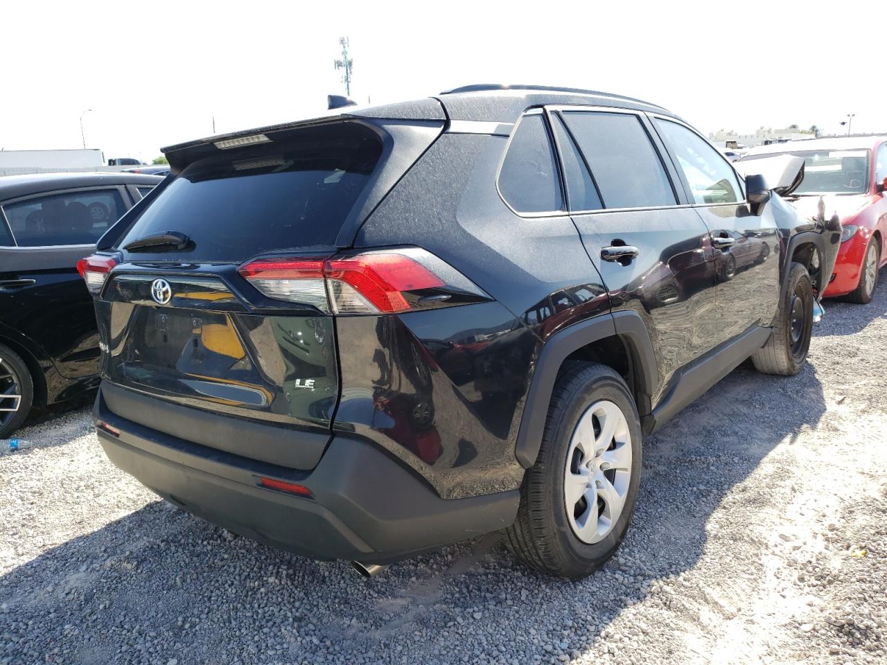 Photo 4 from auction – 2020 TOYOTA RAV4 LE with VIN 2T3H1RFV7LC047129