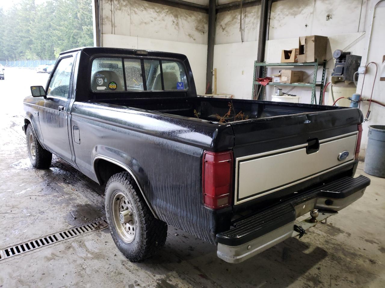 Photo 3 from auction – 1992 FORD RANGER with VIN 1FTCR10AXNTA39864