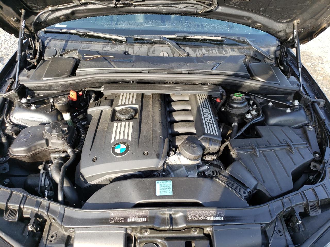 Photo 7 from auction – 2008 BMW 128 I with VIN WBAUN13598VH79543