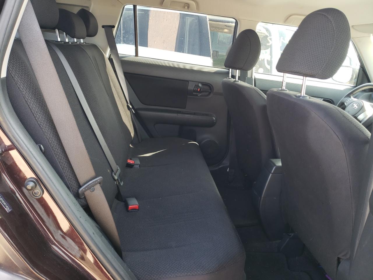 Photo 6 from auction – 2008 SCION XB with VIN JTLKE50E881045362
