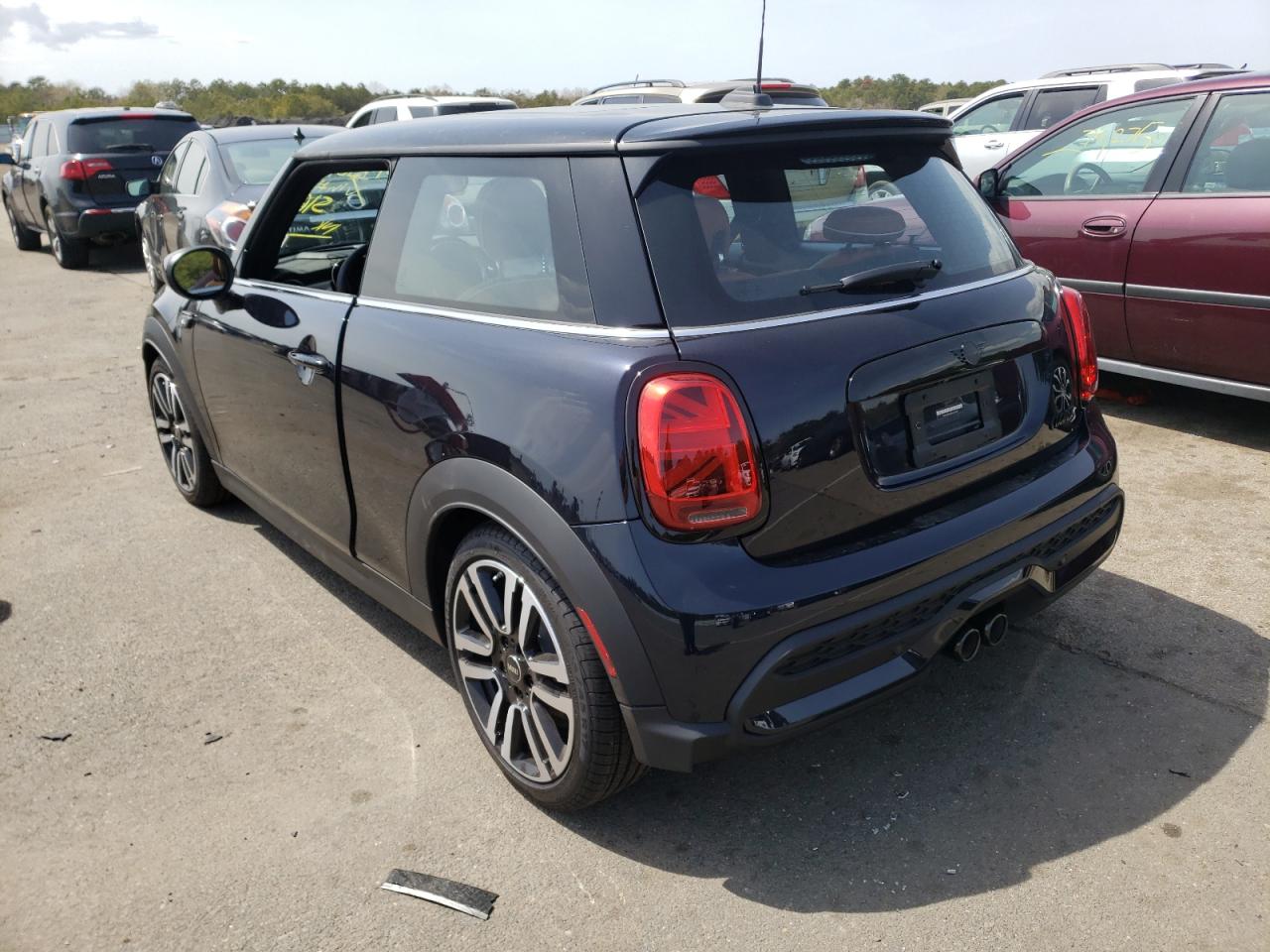 Photo 3 from auction – 2022 MINI COOPER S with VIN WMW53DH00N2S16691