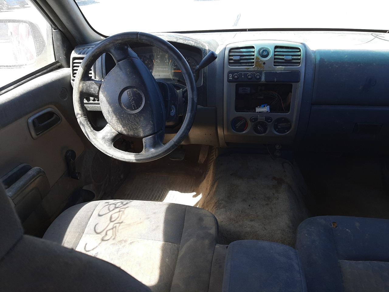 Photo 9 from auction – 2004 GMC CANYON with VIN 1GTDT136248105094