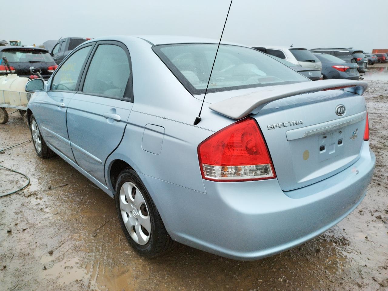 Photo 3 from auction – 2007 KIA SPECTRA EX with VIN KNAFE121475391686