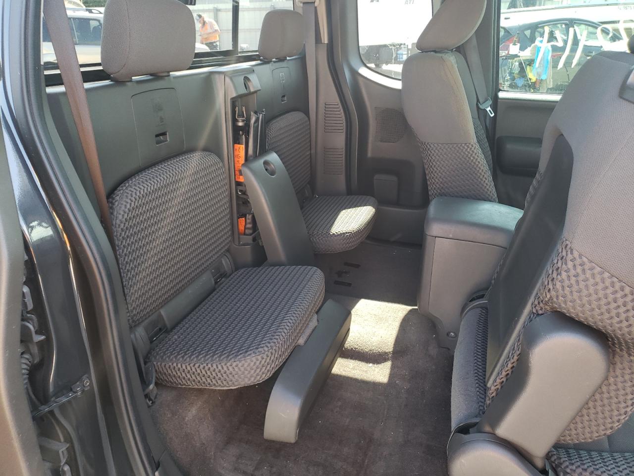Photo 6 from auction – 2014 NISSAN FRONTIER S with VIN 1N6BD0CT9EN707205