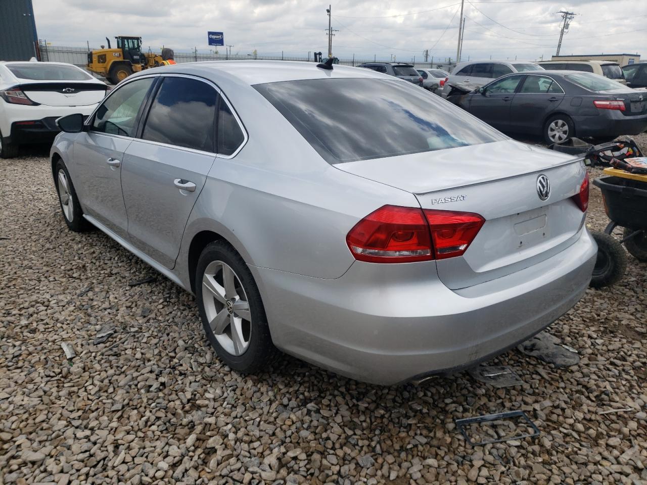Photo 3 from auction – 2012 VOLKSWAGEN PASSAT SE with VIN 1VWBN7A32CC017202
