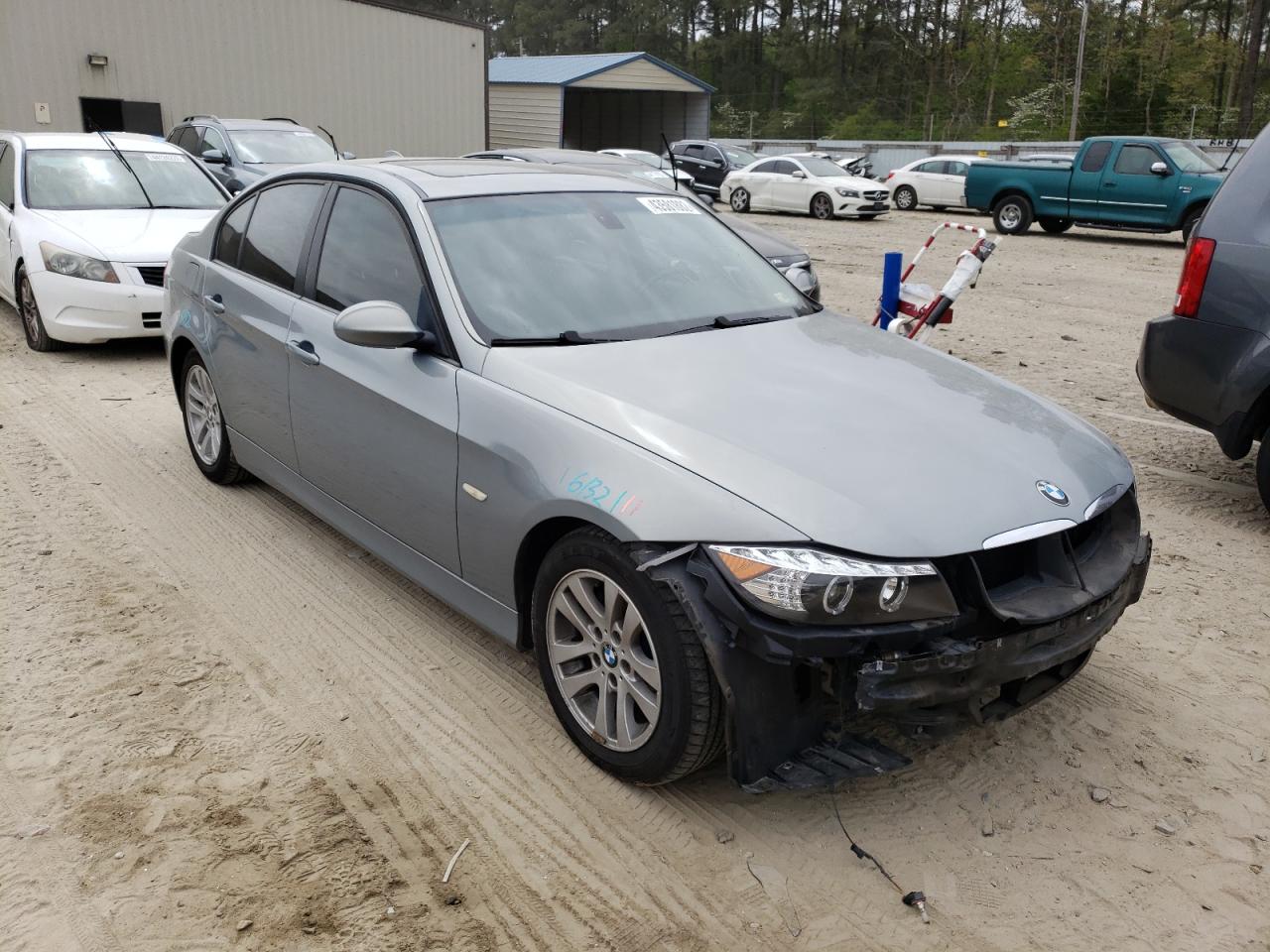 BMW 328 I 2007 with VIN WBAVA37517NL11209 - Photo from auction