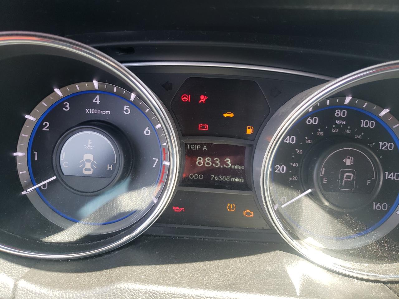 Photo 8 from auction – 2014 HYUNDAI SONATA GLS with VIN 5NPEB4AC7EH868359